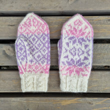 Last inn bildet i Galleri-visningsprogrammet, Valentinvotter