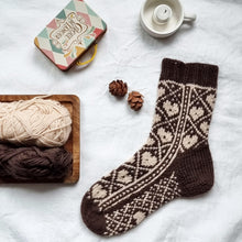 Last inn bildet i Galleri-visningsprogrammet, Lillehjerte sokker