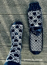 Last inn bildet i Galleri-visningsprogrammet, Lillehjerte sokker