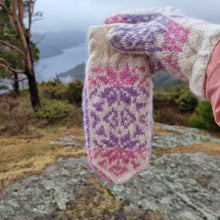 Last inn bildet i Galleri-visningsprogrammet, Valentinvotter