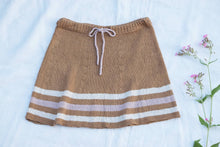 Last inn bildet i Galleri-visningsprogrammet, Juliskjørtet