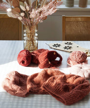 Last inn bildet i Galleri-visningsprogrammet, Ruths lue