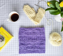 Last inn bildet i Galleri-visningsprogrammet, Sabine hals