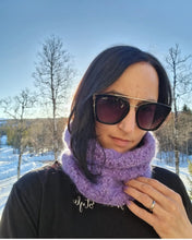 Last inn bildet i Galleri-visningsprogrammet, Sabine hals