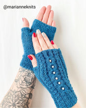 Last inn bildet i Galleri-visningsprogrammet, Perleblomstvotter