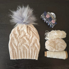 Last inn bildet i Galleri-visningsprogrammet, Kamille flettelue
